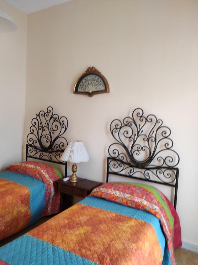 La Colonna Holiday House Apartment Лече Екстериор снимка